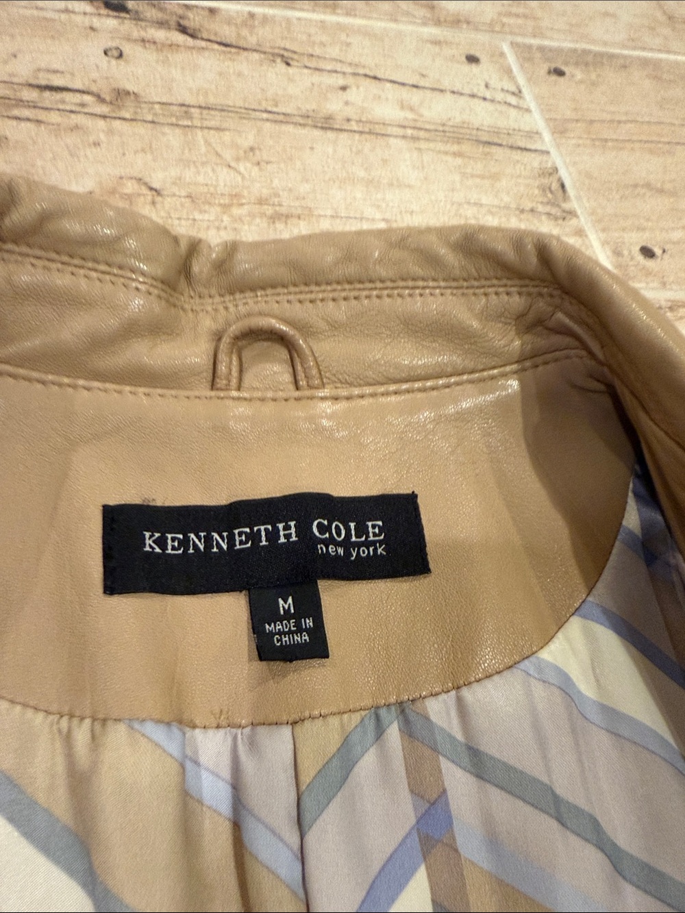 Kenneth Cole Beige/Tan Leather Trench Coat - Picture 3 of 5